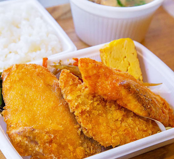 ミックスフライ弁当イメージ写真